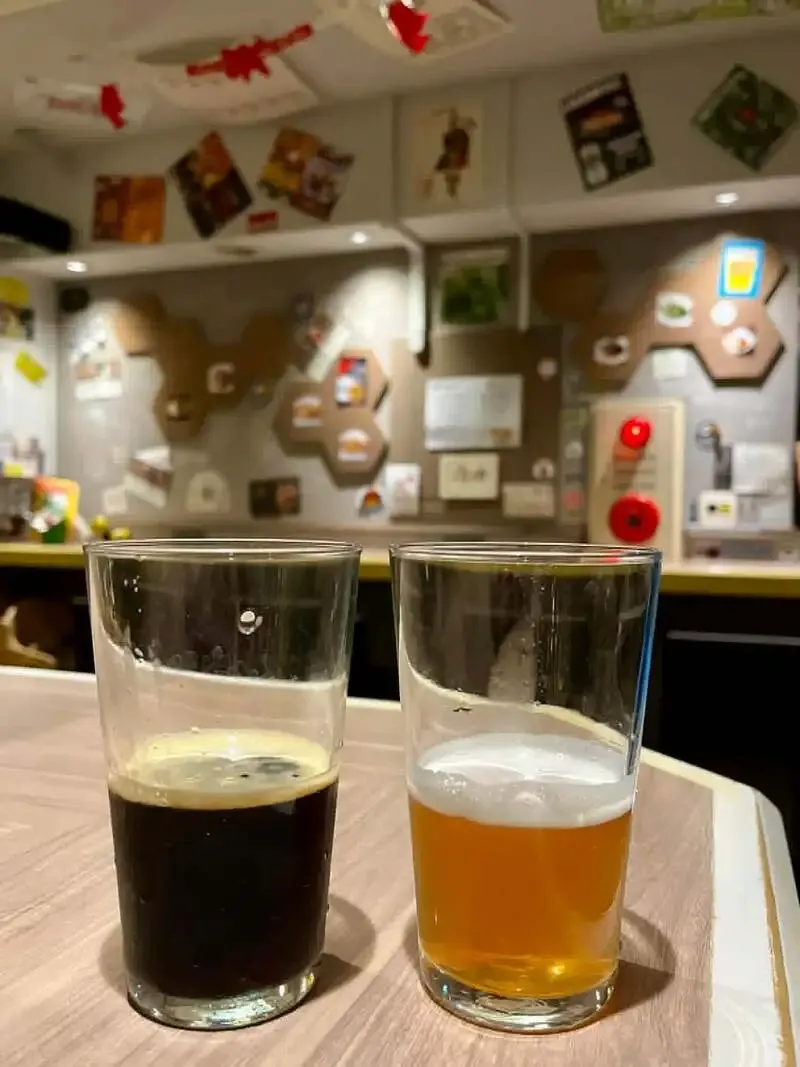 Antonbee Roppongi Taps Mother Road's Citrus IPA and Beer Herun's Milk Stout