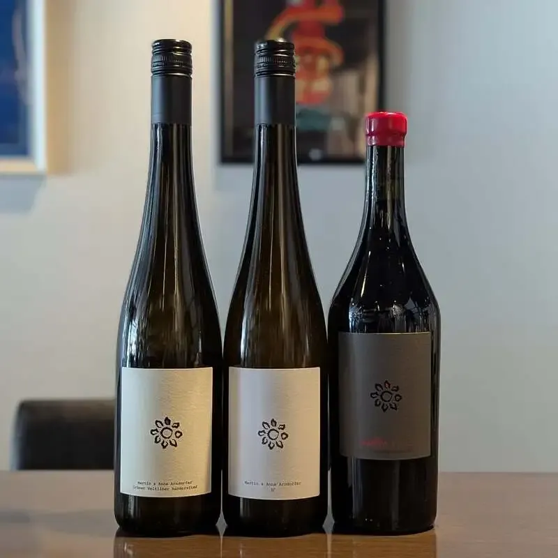 PEDROLINOにマーティン＆アンナのワイン入荷　門司港ビールやOud Beerselも