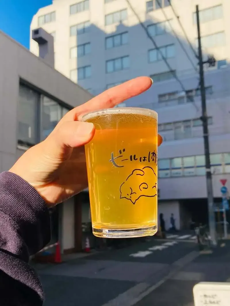 幡ヶ谷の肉と麦でヨロッコビール『Liberation Pils』をゲスト提供