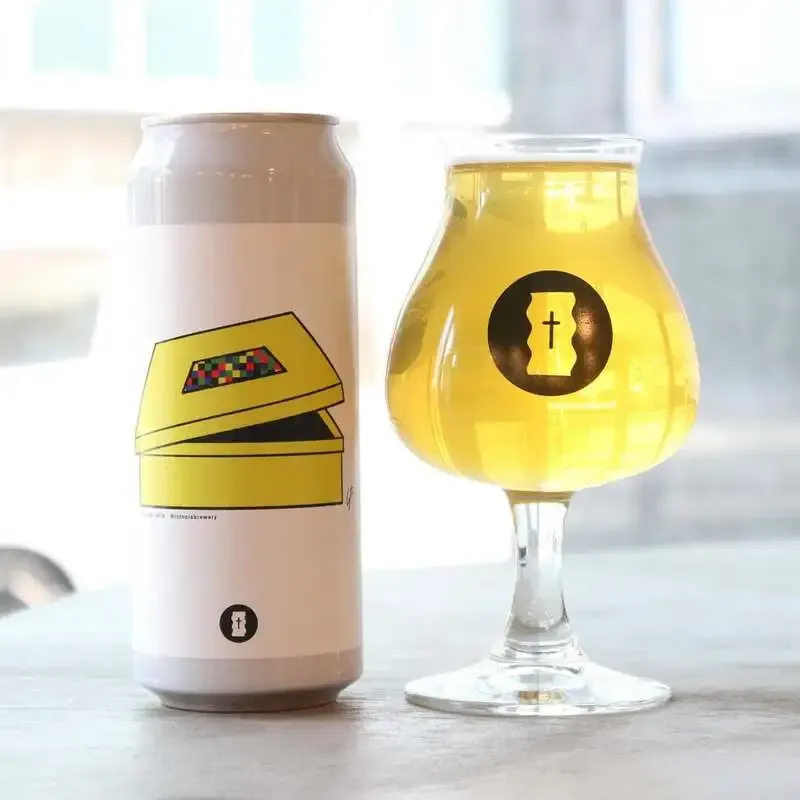 名古屋・BEER PUB BRICK LANEでTotopia Brewery「Boxphobia」開栓