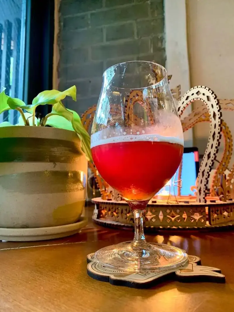 TAP&CROWLERでAPE BREWING『じゅもん』を紹介　昆布と米酢のフランダース・レッドエール