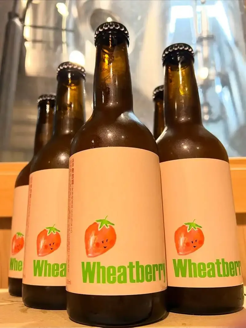 グットウルフ麦酒、明日香村産あすかルビー使ういちごのヴァイツェン「WheatBerry」を案内