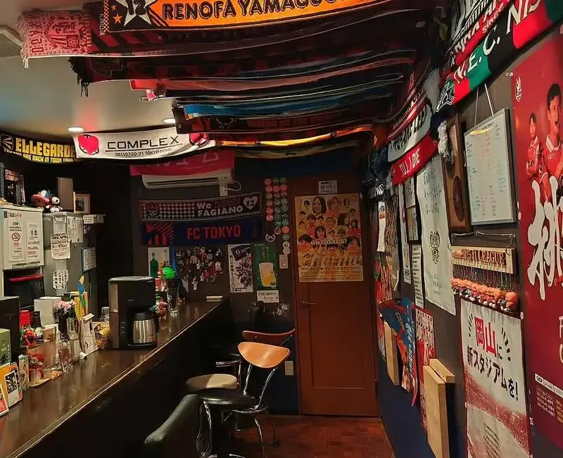 岡山・CRAFT Rainbowで伊勢角屋麦酒など5種のビールが開栓