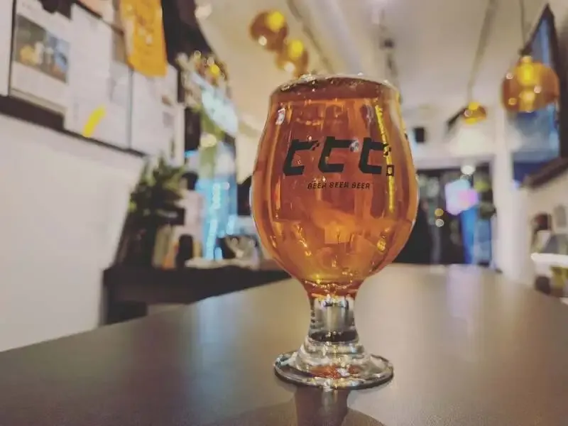 代官山のビビビ。でタップリスト刷新　バタフライブルワリー『ファゴット』開栓