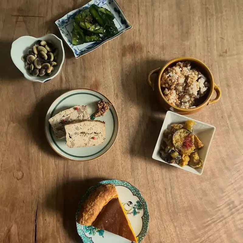 THE FARMHOUSEで志賀高原ビールと山ノ内の季節料理を味わう