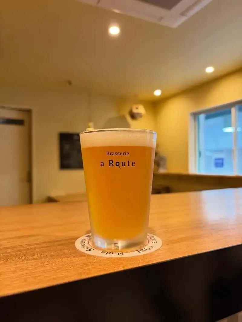 神戸・ブラッスリー.ア.ルート、春向けペールエール「4番線」を開栓