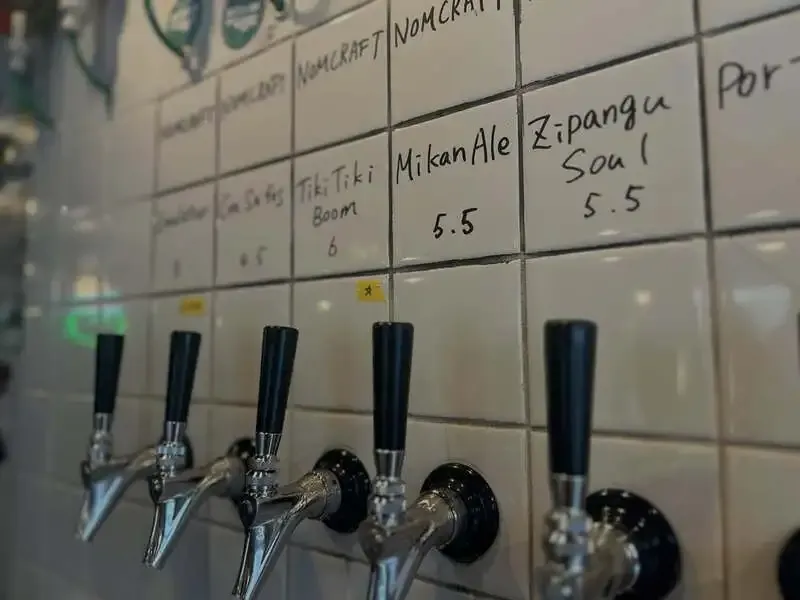 シトラバ中野店で八ヶ岳ビール タッチダウン『ROCKヴァイツェン』開栓