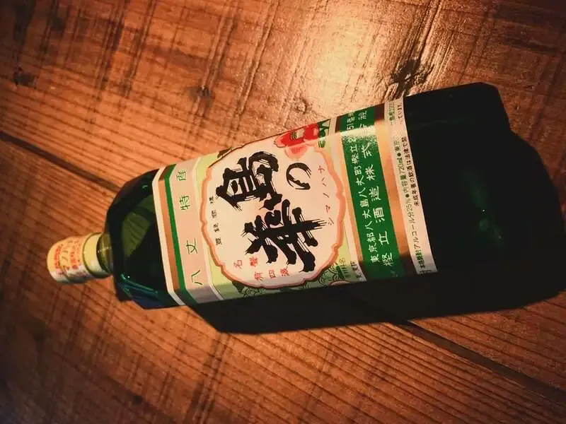 Beer Bar LANDNNEUR、中崎町でベアレン「コローニア」などを提供