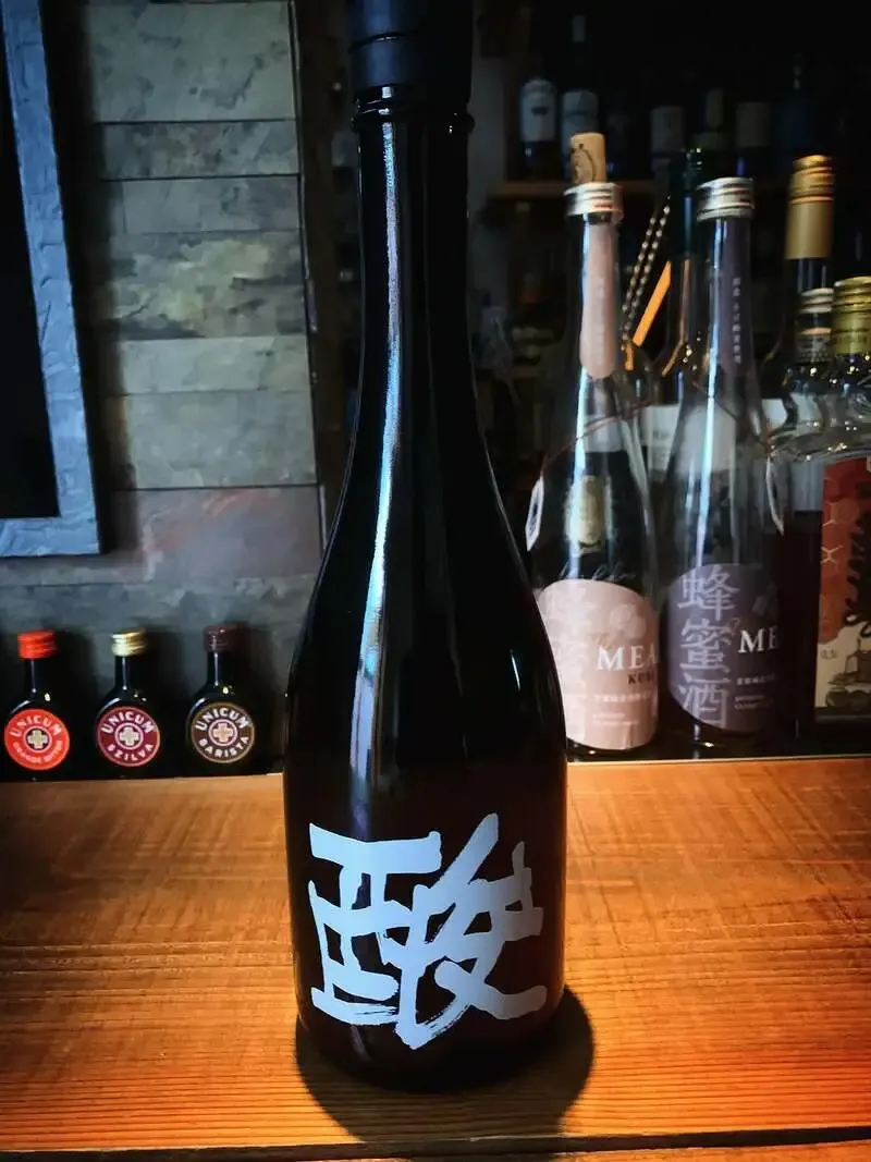 Beer Bar LANDNNEUR、5月13日の樽生にベアレン「コローニア」など