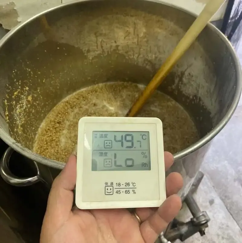 GROW BREW HOUSE in Nishikawaguchi brews yuzu saison and refreshes its taps