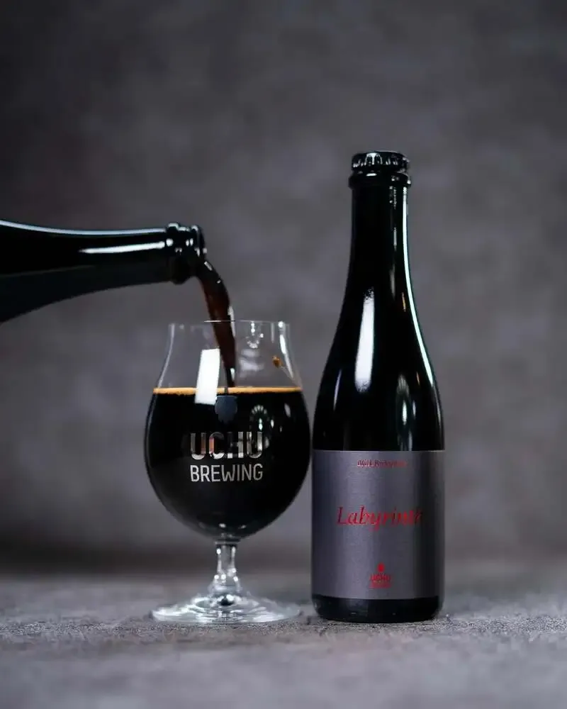 うちゅうブルーイングが『Labyrinth 002』をリリース案内　樽熟成バーレーワイン