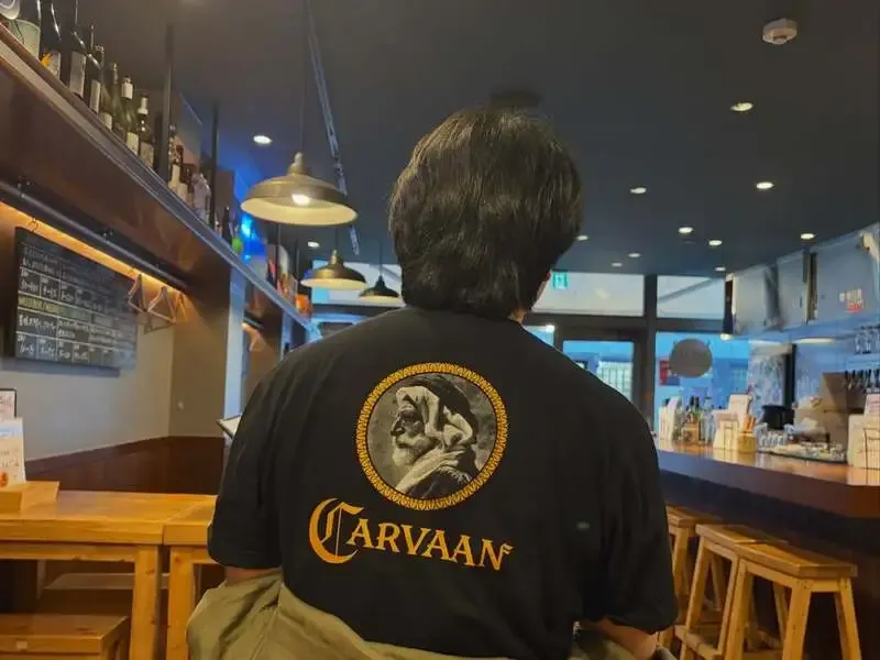 CRAFT BEER MARKET 田町店でCARVAAN「三賢人ラガー」開栓