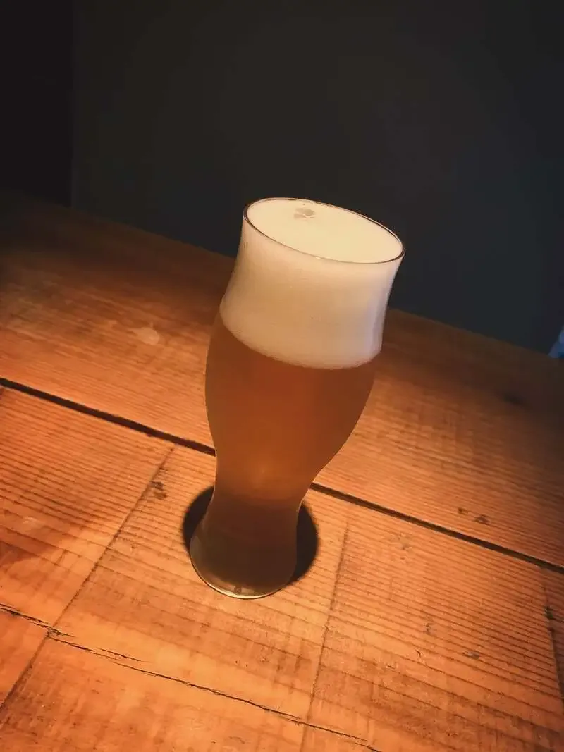 大阪・中崎町のBeer Bar LANDNNEUR、10月3日の営業を案内