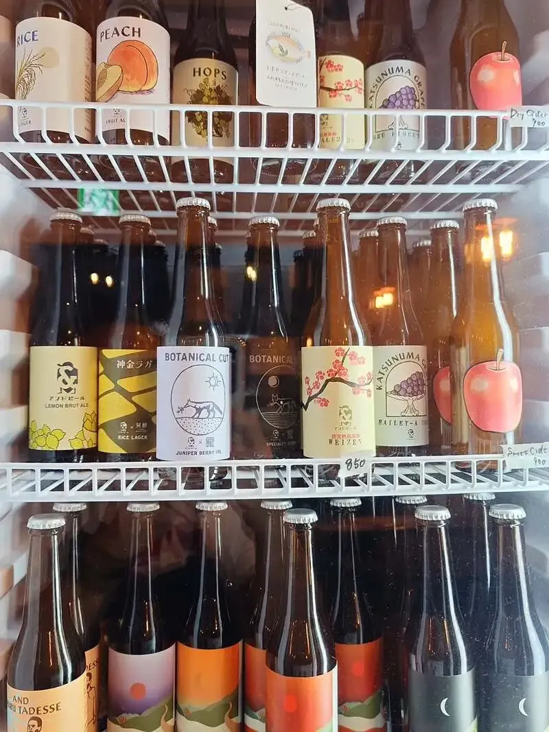 アンドビール高円寺でApple Attack Dry/Sweetなどボトル4種を案内