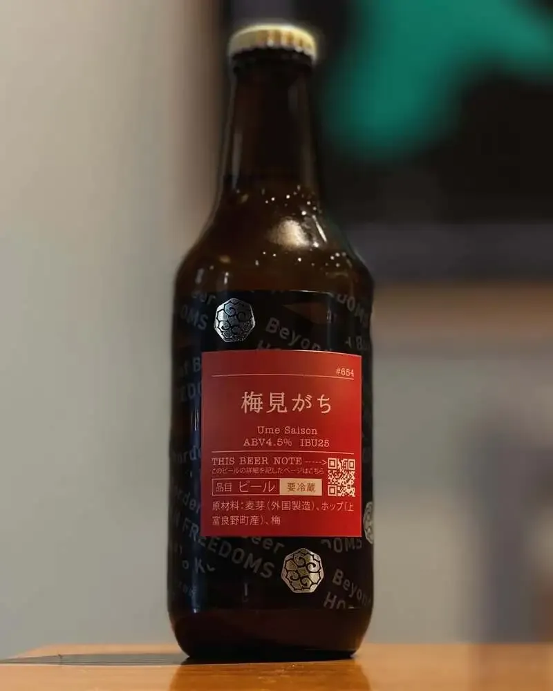 すすきのえーるSTANDで大雪地ビール「氷点」を案内　旭川産米のヴァイツェン