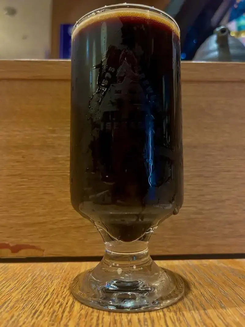 伊勢角屋麦酒 八重洲店が「Bourbon Barrel Aged Shadowplay2025」含む本日のラインナップを案内
