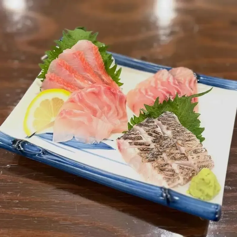 横浜ベイブルーイング関内本店、ベイピルスナー金賞の14タップ案内