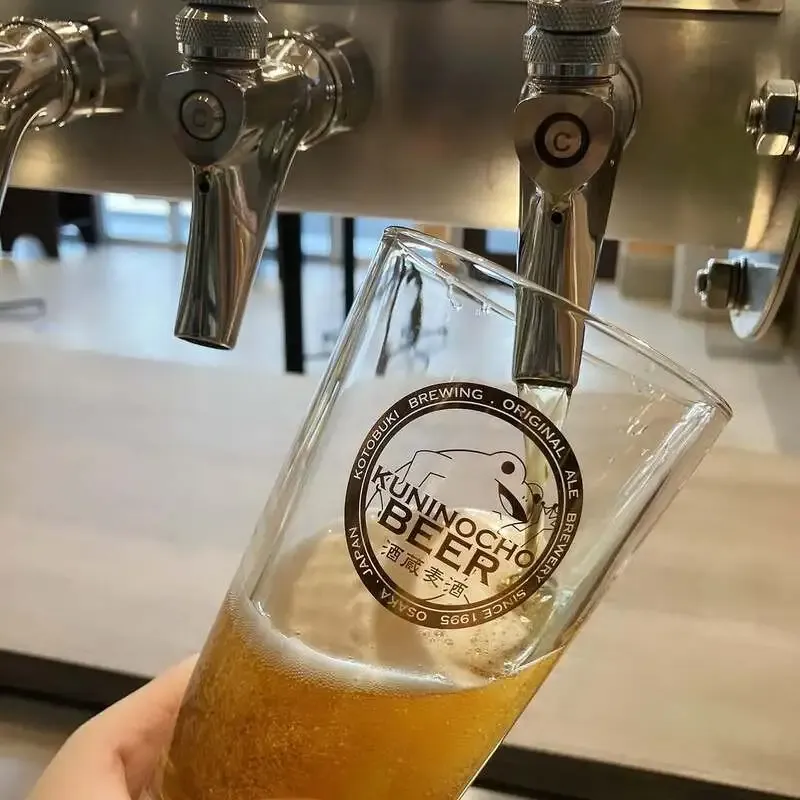 Beer House Hobbitで國乃長ビール「貴醸ゴールド」1樽開栓、豚角煮と旬野菜に合わせて