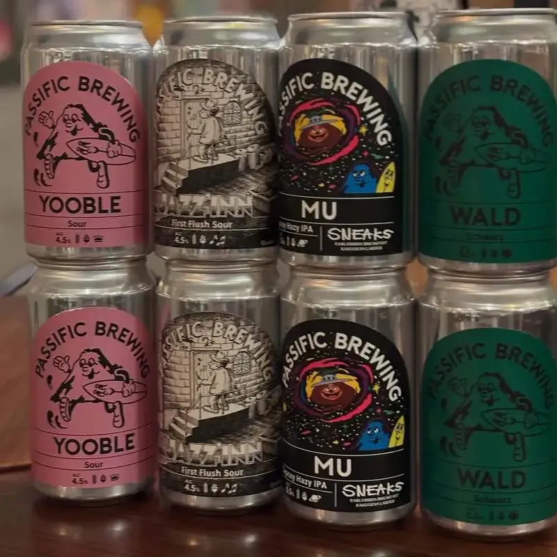 マジックアワー経堂店にPASSIFIC BREWINGの紅茶サワー缶が入荷