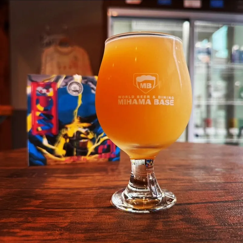 幕張のミハマベースでWCB『Full Hop Alchemist r1 -2026-』とPizza Port『Swami’s IPA』開栓
