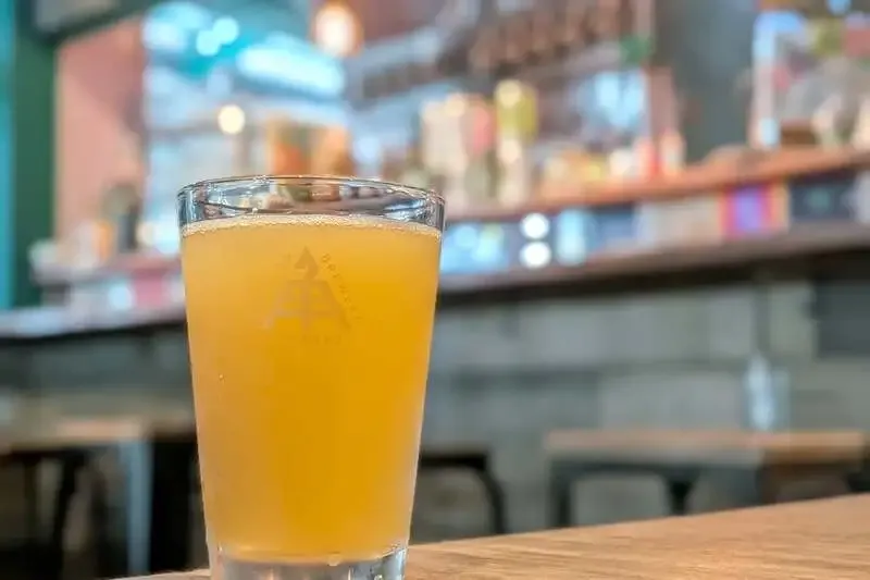 四日市のcraft beer HOP CROWDで8銘柄案内　CRAKや伊勢角屋麦酒が登場