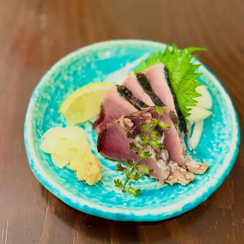 Yokohama Bay Brewing Kannai Honten posts Miyagi katsuo tataki and 14 taps