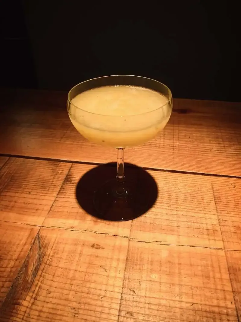 Beer Bar LANDNNEUR、中崎町で反射炉ビヤなど3種のドラフトを提供