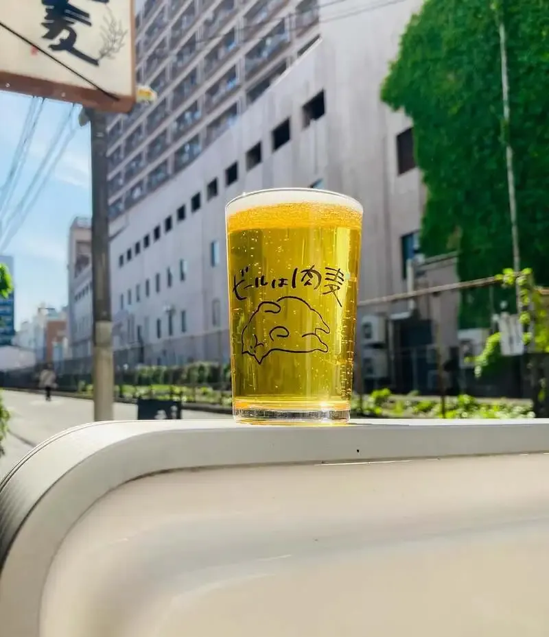 幡ヶ谷の焼肉スタンド 肉と麦でTeenage Brewing強化週、Nobody Brewing『The Glitch』登場