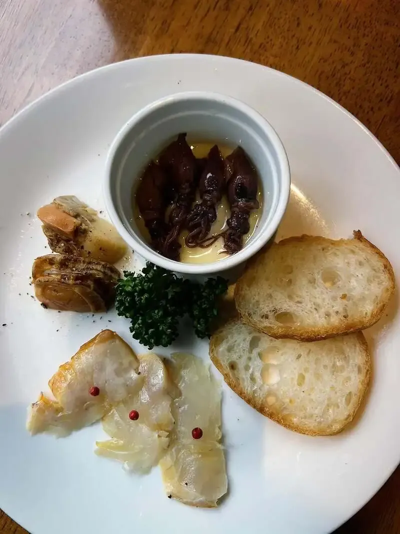 Sakura Taps、11周年記念週2日目にコラボビール「Unexpected」開栓