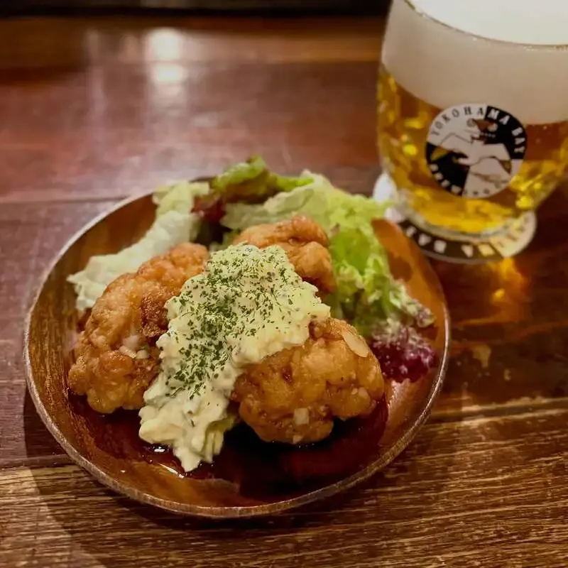 横浜ベイブルーイング関内本店、ビールと楽しむチキン南蛮を紹介